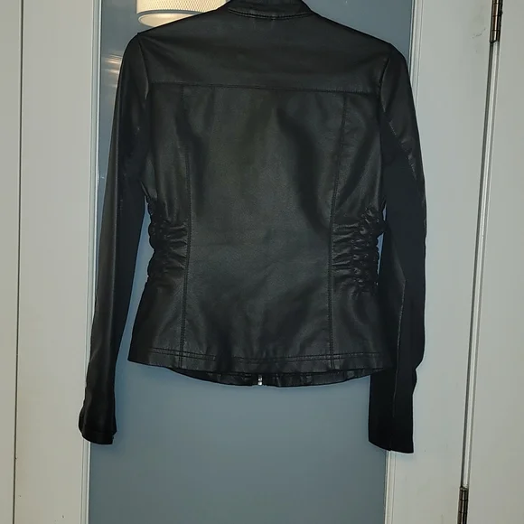 Charlotte Russe Jacket - Picture 3 of 5